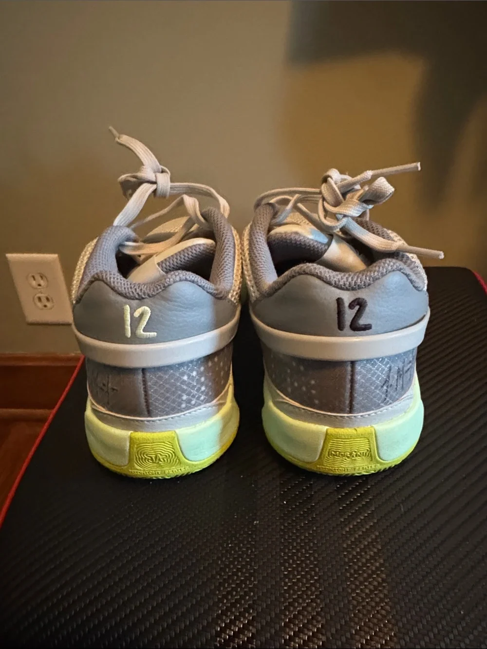 Boys Ja Morant 1 sneakers